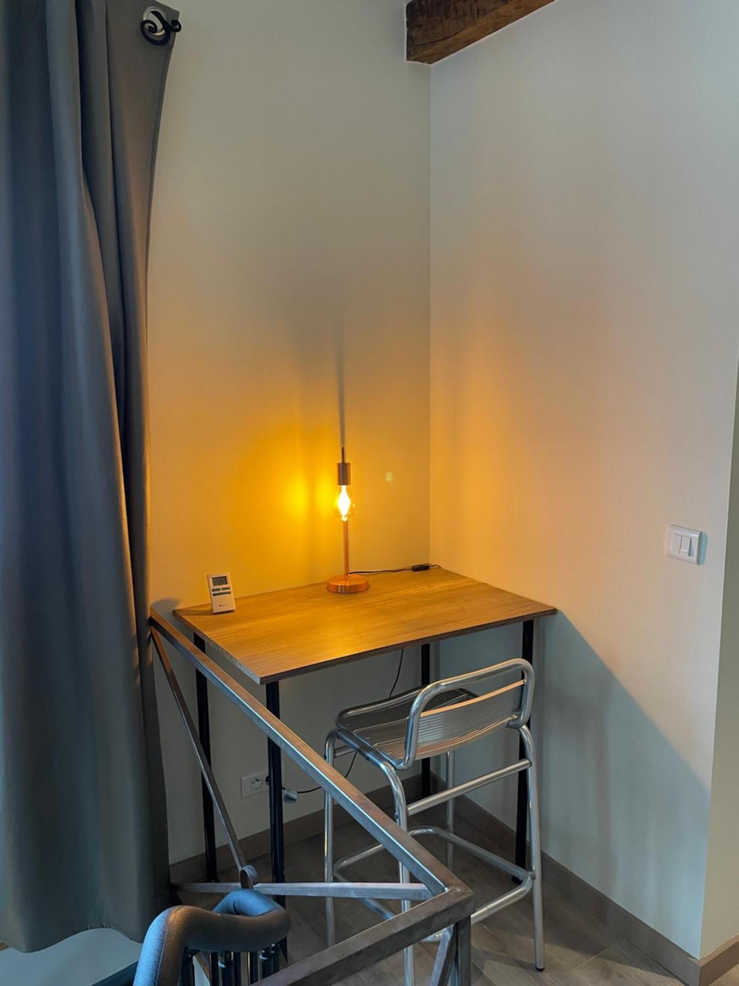 Loft De Charme En Centre-Ville Pau Exterior photo